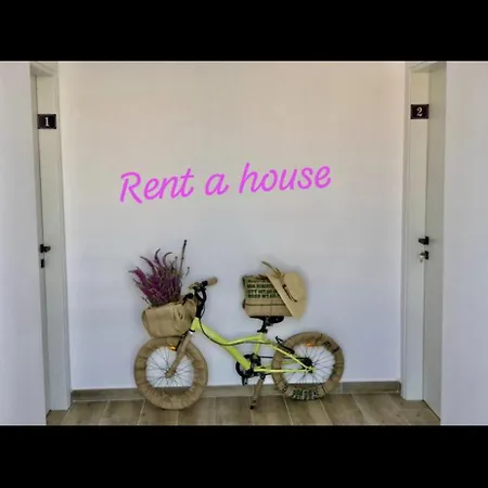 Ornela Appartement *